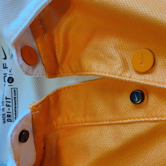 Polo - Picture 4 of 4